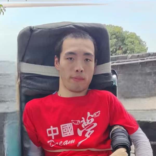 湖南30岁单身帅哥真诚找对象-银川征婚相亲网