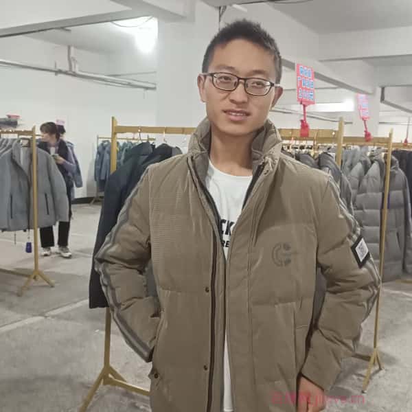 贵州24岁单身帅哥真诚找对象-银川征婚相亲网